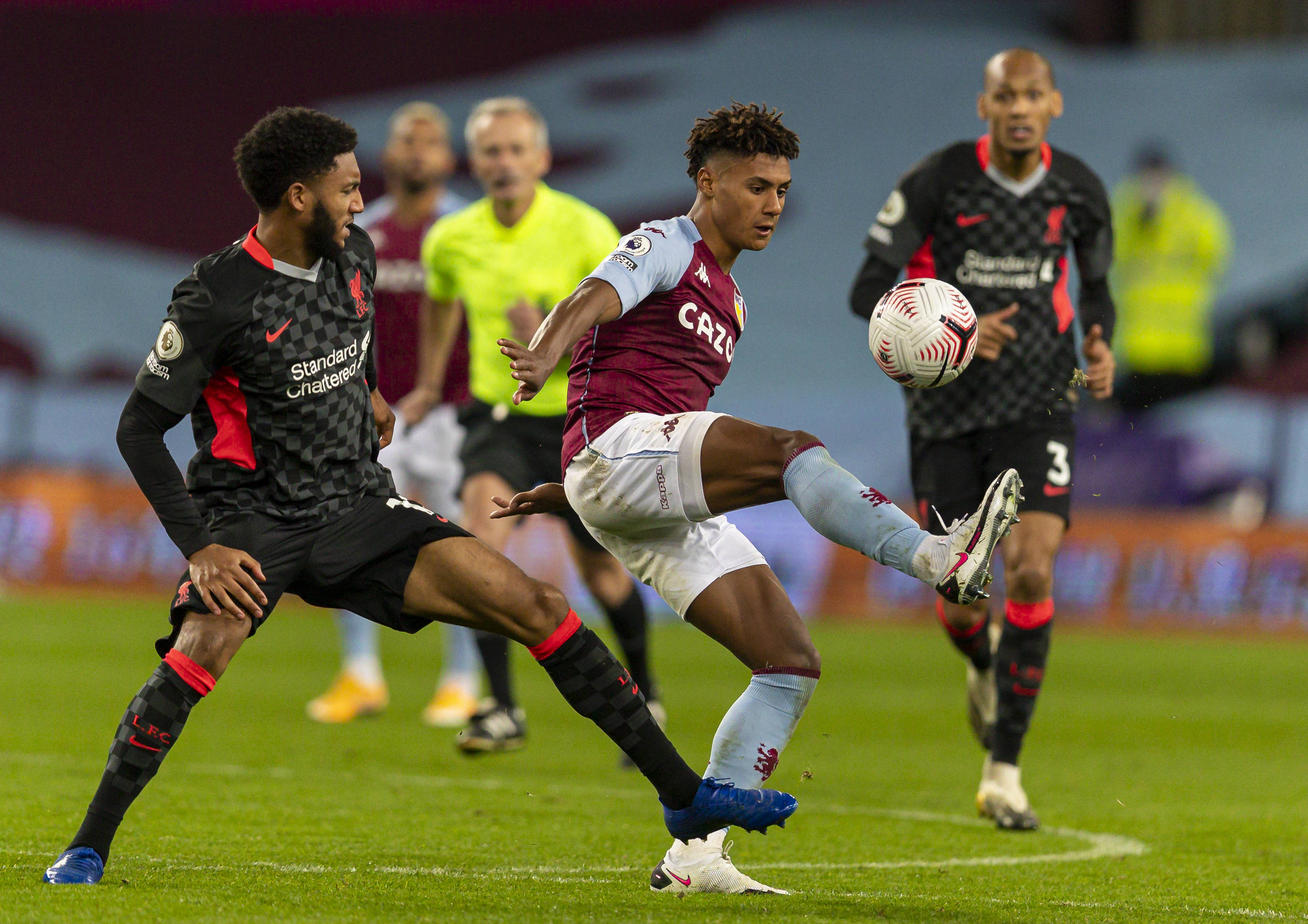 英超裁判麦 英超裁判麦